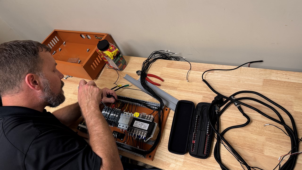 Electrical Panel Shop - Hodge Compressor