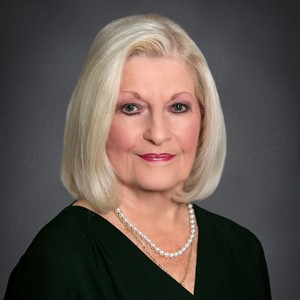Faye Ellis