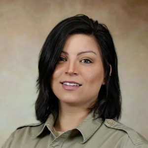 Photo of Sarah Spires