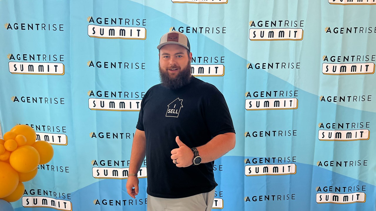Dekota Oechsle at Agent Rise Summit 2025