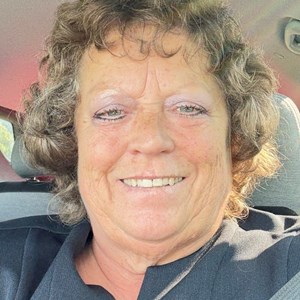 Photo of Sharon Kelly