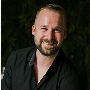 Photo of Aaron Heard