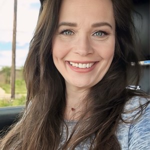 Photo of Erin Sailors