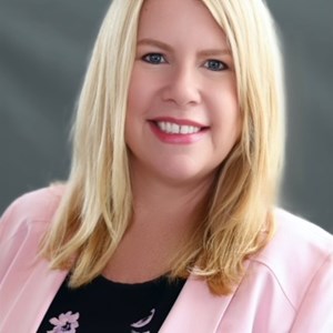 Photo of Lynn Kroesen