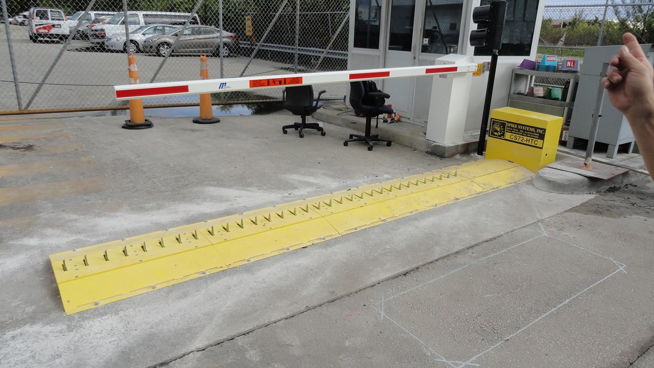 Motorized Surface Mount Tiger Teeth (CS72SM)