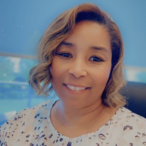 Photo of Nicole Dunston