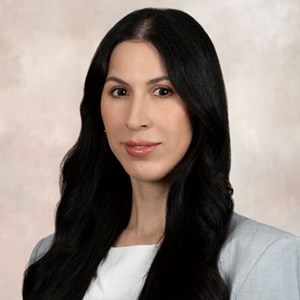 Photo of Jennifer Carrion MD