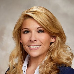 Photo of Eve MacLean DO