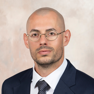 Photo of Stefan Maksimovic MD