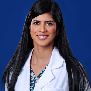 Photo of Yesenia Martinez Regalado MD