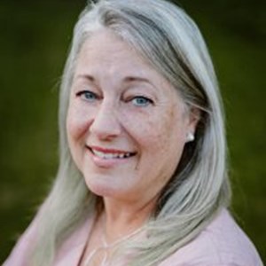 Photo of Dr. Lisa Ruhman
