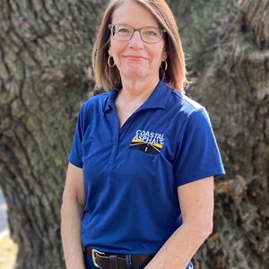Photo of Tina Anderson