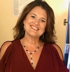 Photo of Amanda Thomas