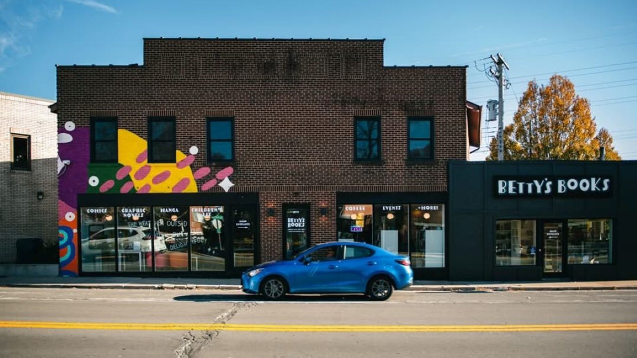 Betty's Books Storefront