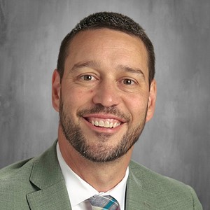 Ryan B Barnick