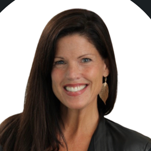 Photo of Liz Nolan