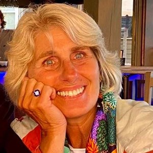 Photo of Linda Terry