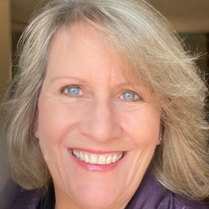 Photo of Lynne Zink