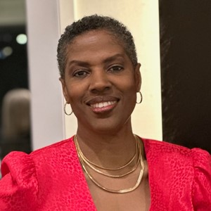 Photo of Naomi Lewis