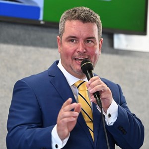 Photo of Joshua Wise