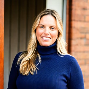 Photo of Lauren Bailey