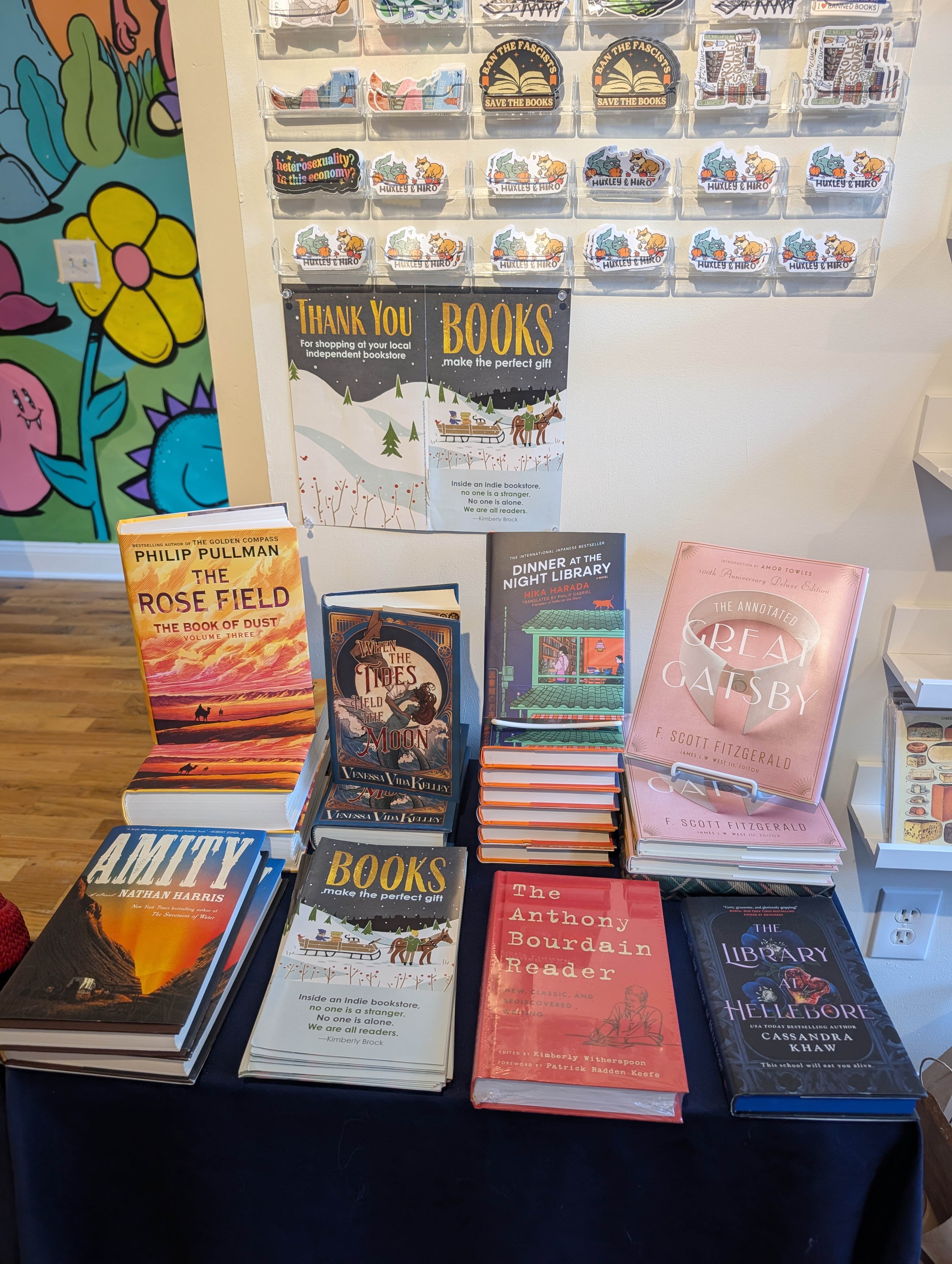 winter catalog table display