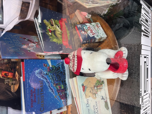 witner catalog window table display