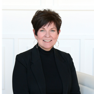 Photo of Tracy Hains
