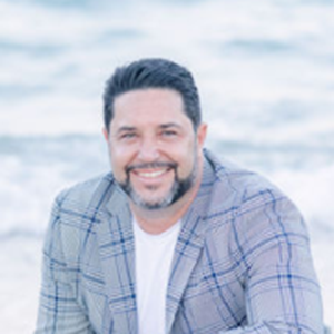 Photo of Yossi Amuial