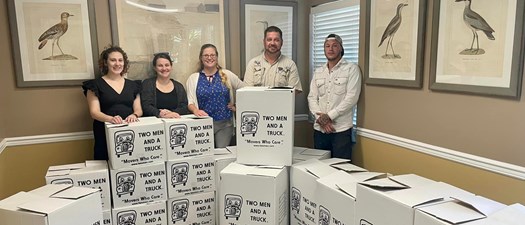 APARTMENT INDUSTRY FALL FOOD DRIVE