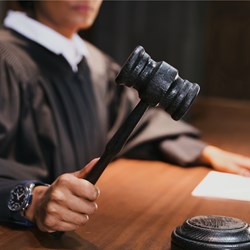 Give Em’ the Ol Razzle Dazzle – The Ethics of Trial Advocacy and the Case of Kyle Rittenhouse (On-De