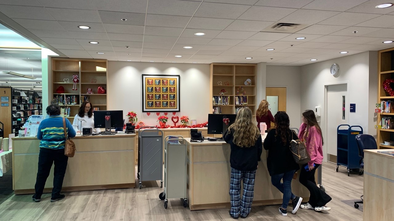 Circulation Desk - Hotel Style - Monroe Township Library