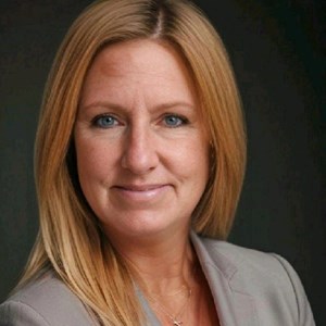 Photo of Stacie Bennett