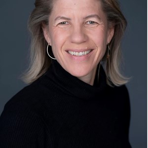 Photo of Dee Denecke