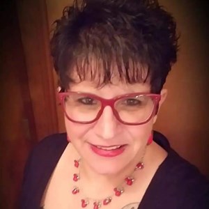 Photo of Antonia Long