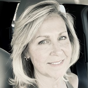 Photo of Shari Carlozzi-Strait