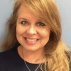 Photo of Lisa Kazmierczak