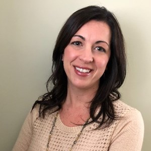 Photo of Holly Phillips