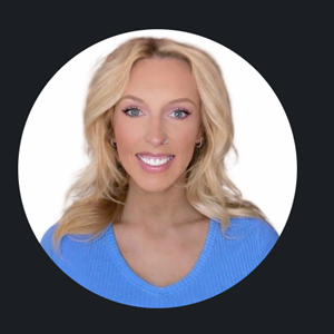 Photo of Alena Gray