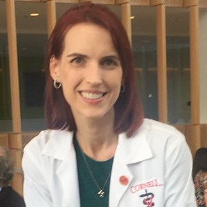 Photo of Sarah Ericksen DVM