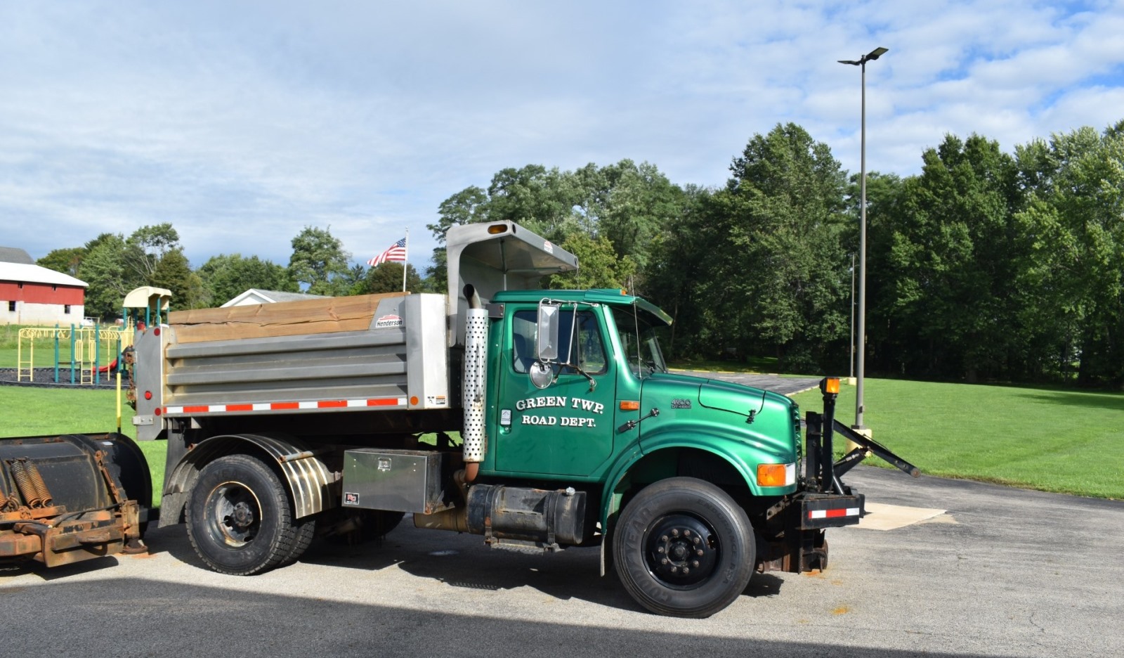 2001 International 4900 Dump Truck