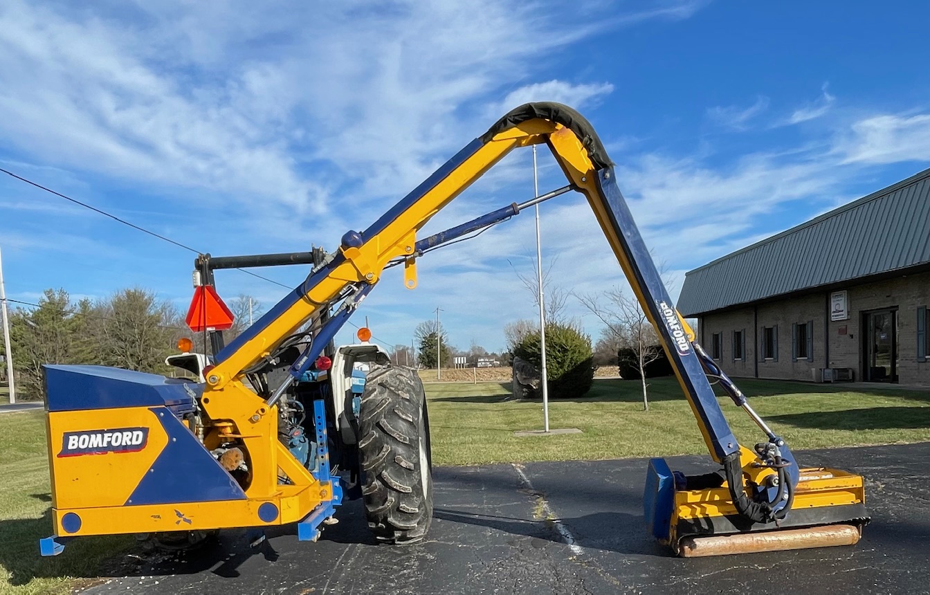 Photo of Bomford Hawk 6.0 Straight Arm Boom Mower