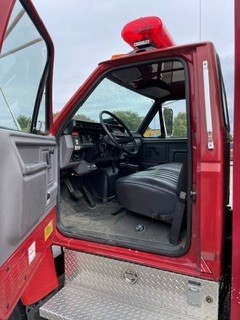 Additional photo of the 1995 Ford FT800 Fire Truck