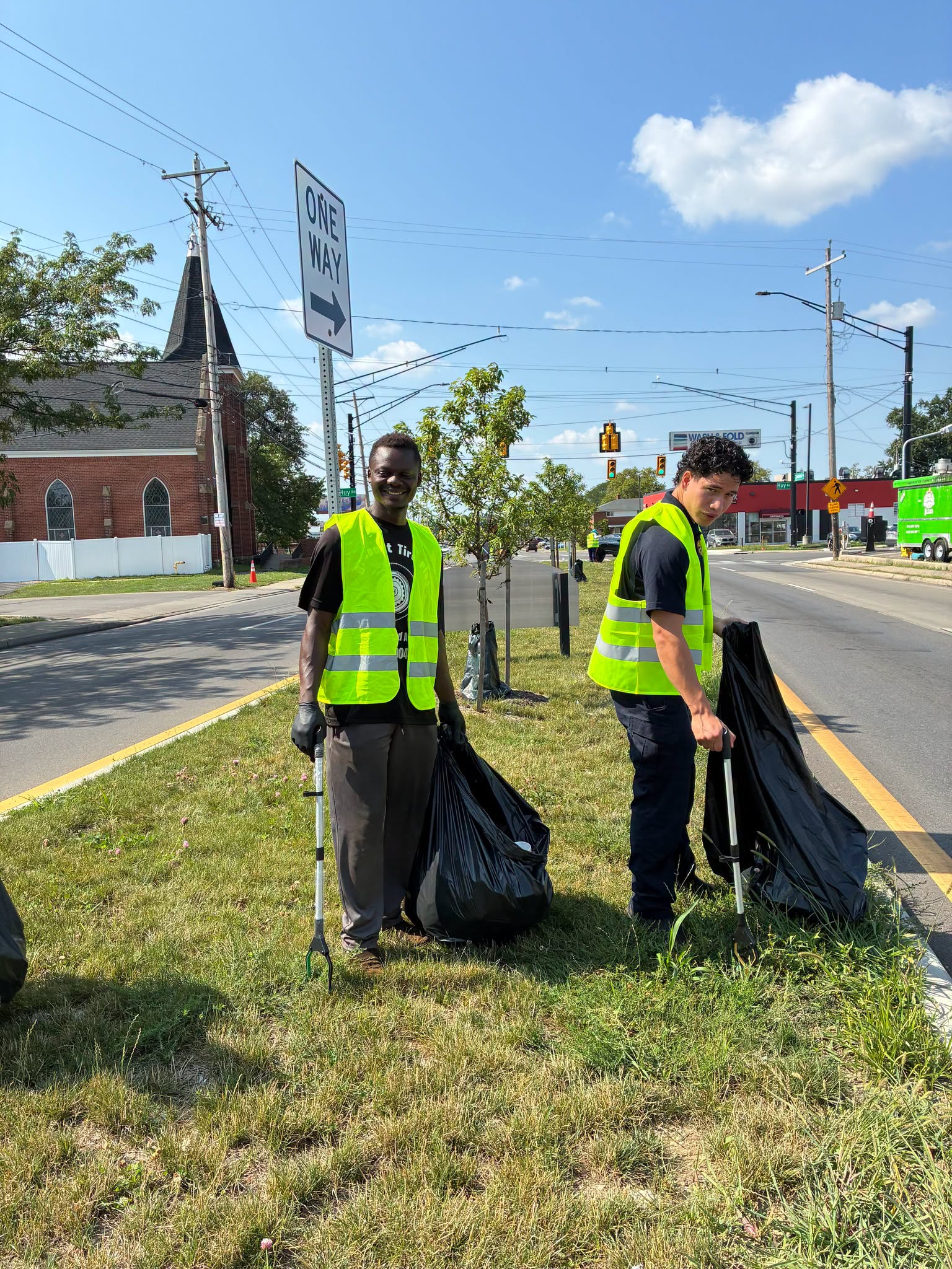 Clinton Township Community Clean-Up volunteers