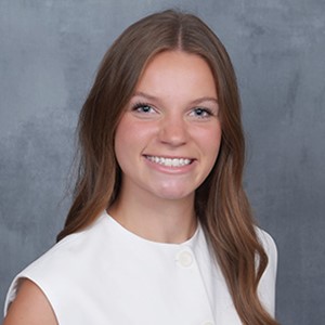 Photo of Olivia Larson