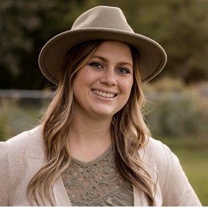 Photo of Raena Nielsen