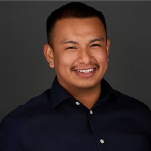 Edwin Flores