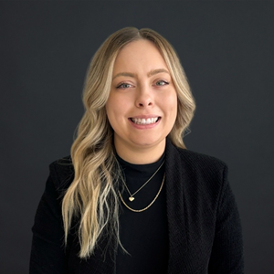 Hollie Estes