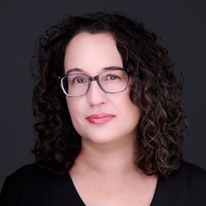 Photo of Angela Dean