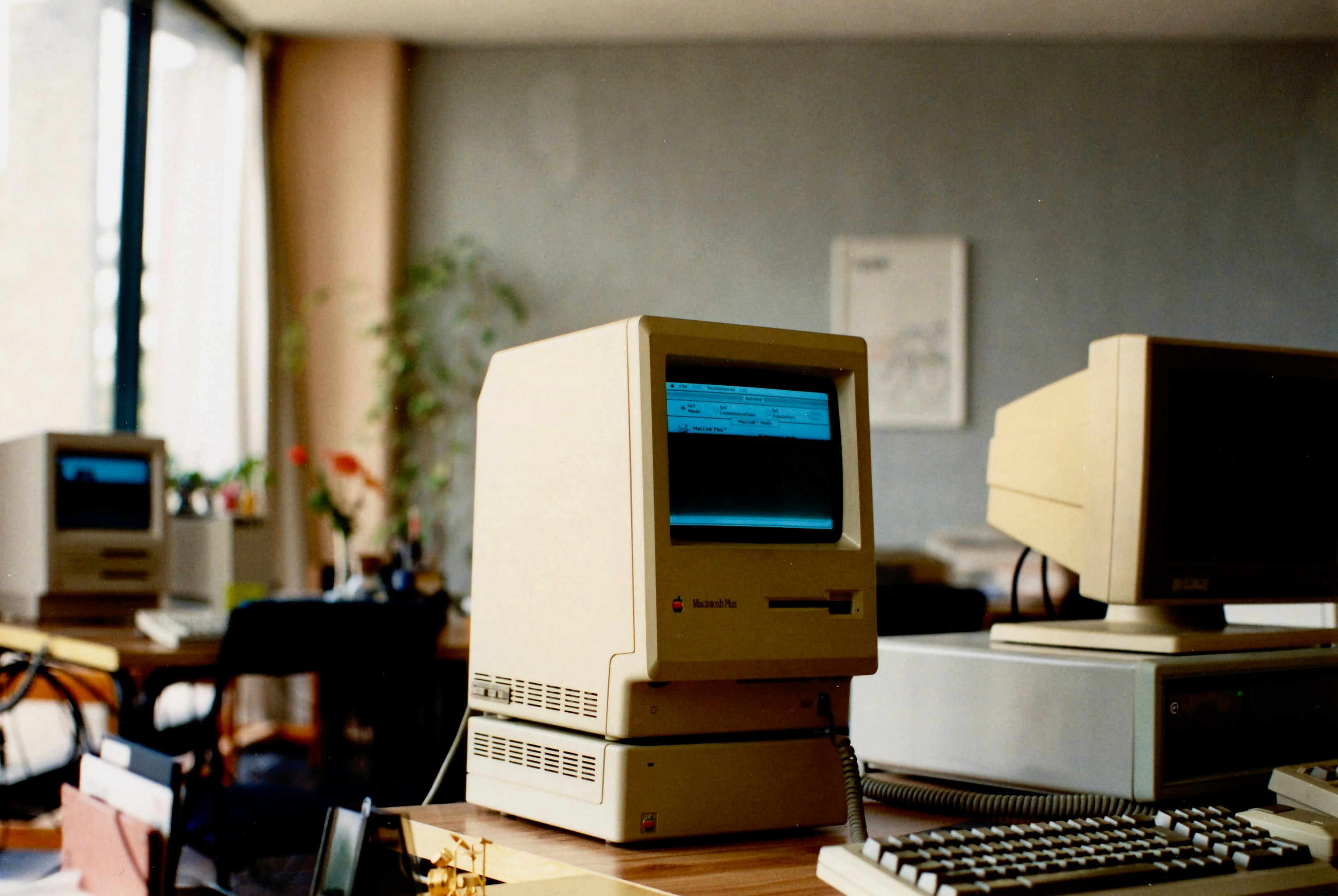 1980s era Macintosh Computers